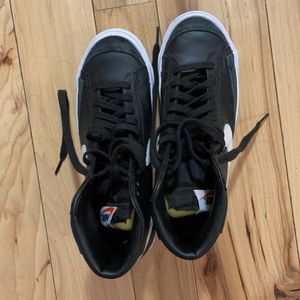 Nike Women’s Blazer High ‘77